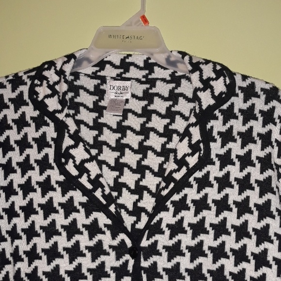 Beautiful Houndstooth Sweater  Jacket - Picture 2 of 2